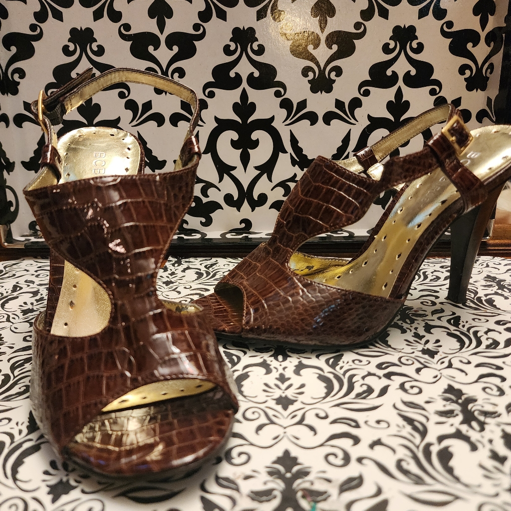 Bcbgirls Brown Crocodile Pattern Heels Bcbgirls Brown Crocodile Pattern Heels